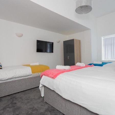 Live In Leeds Greenhill Bungalows Ngoại thất bức ảnh