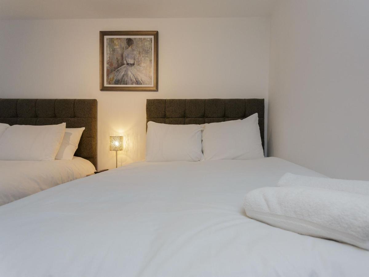 Live In Leeds Greenhill Bungalows Ngoại thất bức ảnh