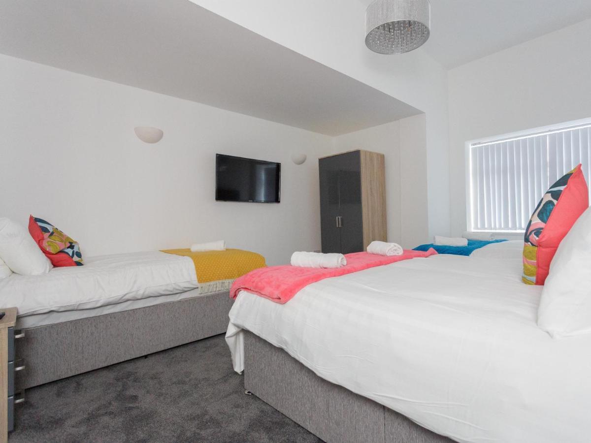 Live In Leeds Greenhill Bungalows Ngoại thất bức ảnh