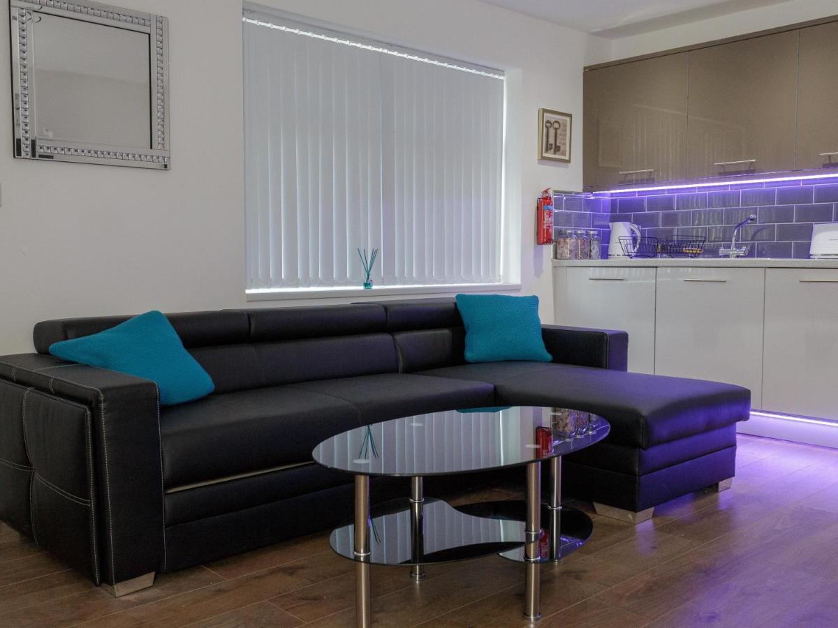 Live In Leeds Greenhill Bungalows Ngoại thất bức ảnh