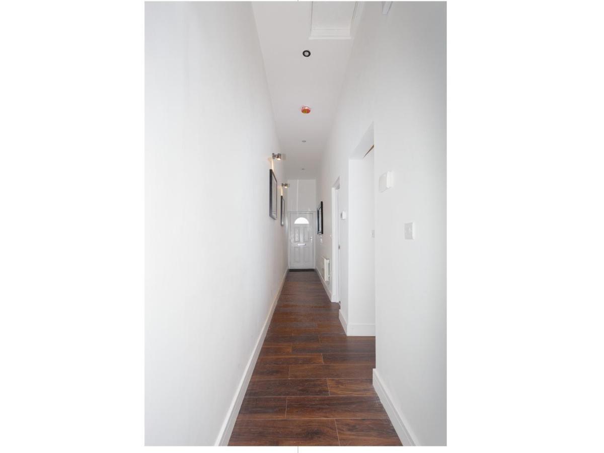 Live In Leeds Greenhill Bungalows Ngoại thất bức ảnh