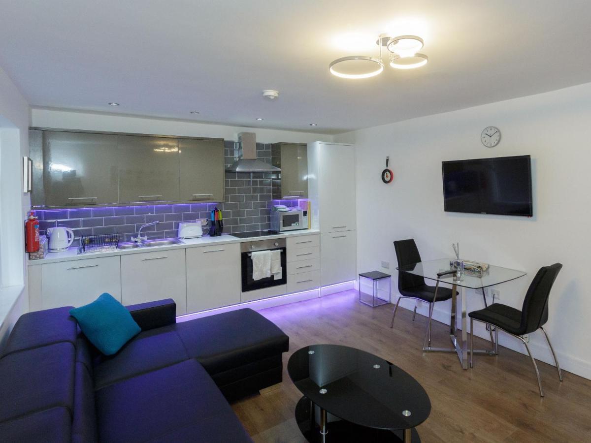 Live In Leeds Greenhill Bungalows Ngoại thất bức ảnh